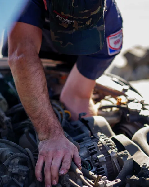 Professional mobile alternator repair Spokane ASE-certified mechanic Donald Sypher automotive electrical service